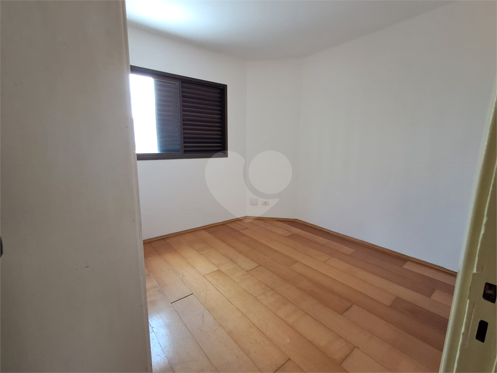 Imóvel de 57m² sala de estar com varanda, 2 quartos e 1 banheiro social, lazer Campo Belo