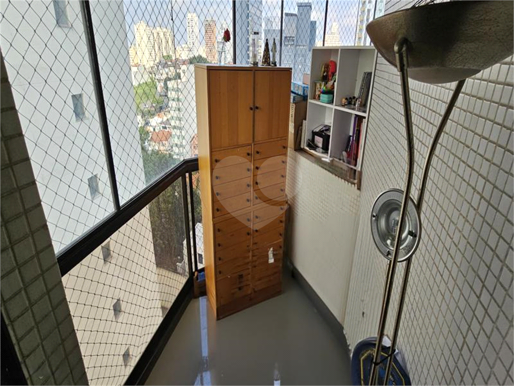 Apartamento à Venda na Aclimação com 250 m2