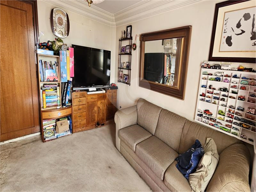 Apartamento à Venda na Aclimação com 250 m2