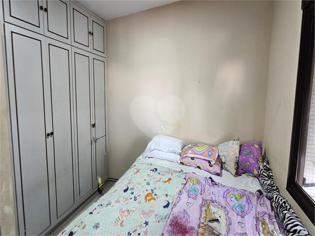 Apartamento à Venda na Aclimação com 250 m2