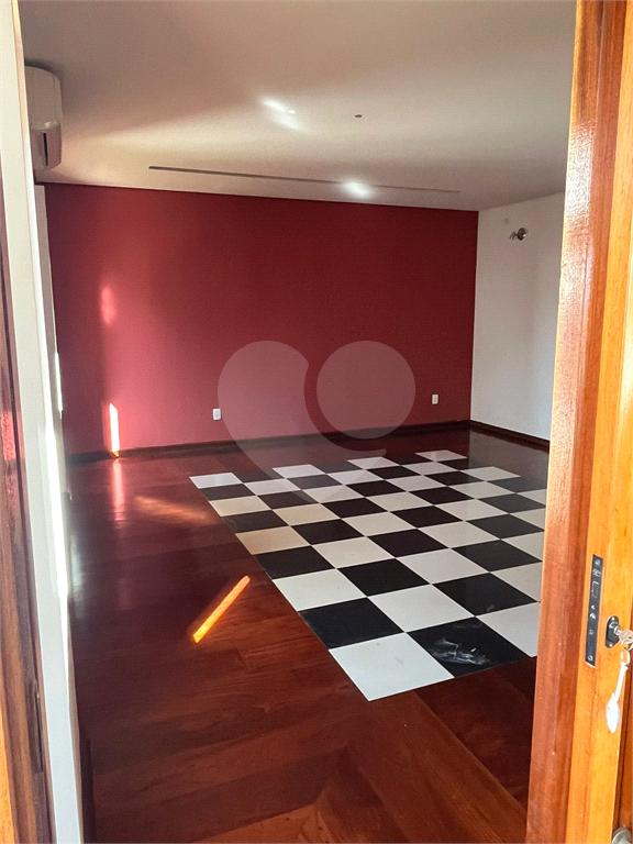 Casa de Condomínio para alugar com 3 quartos, 230m² - Foto 25