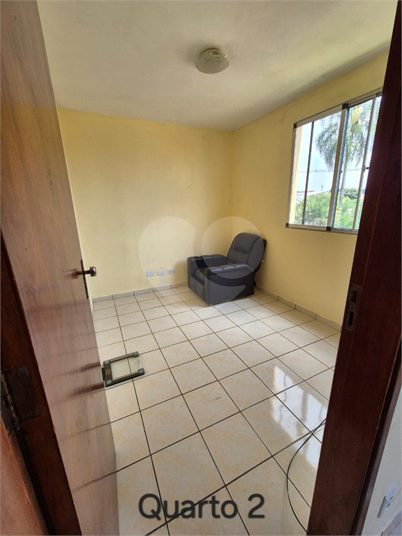 Apartamento na Região de Guaianazes. Excelente Localização 