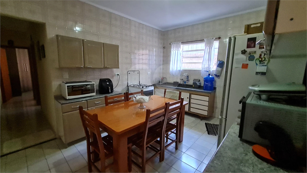 Casa térrea à venda | 154 m² | 2 dormitórios | 2 vagas no Parque Edu Chaves!