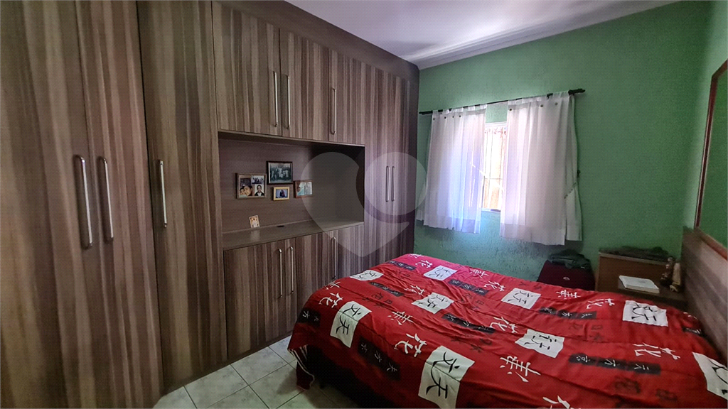 Casa térrea à venda | 154 m² | 2 dormitórios | 2 vagas no Parque Edu Chaves!