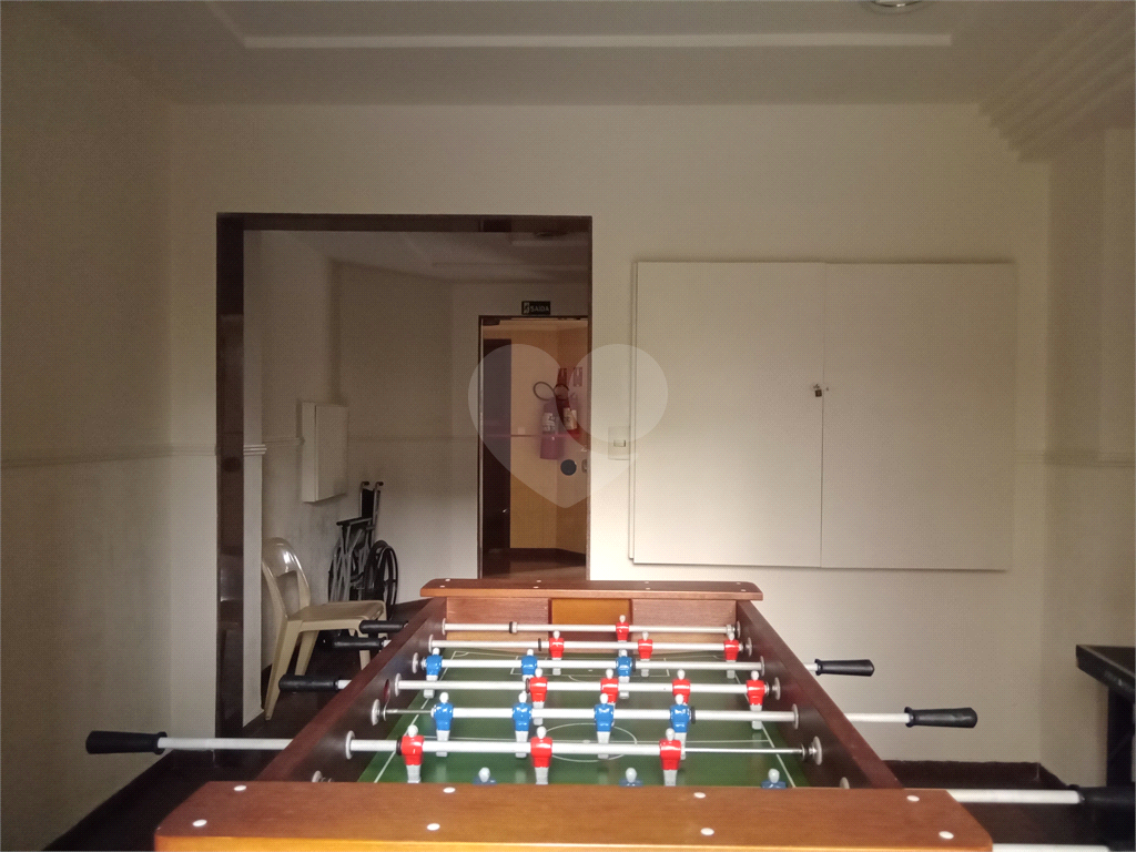 Aluga-se luxuoso Apartamento de 220m² em Andar Alto!