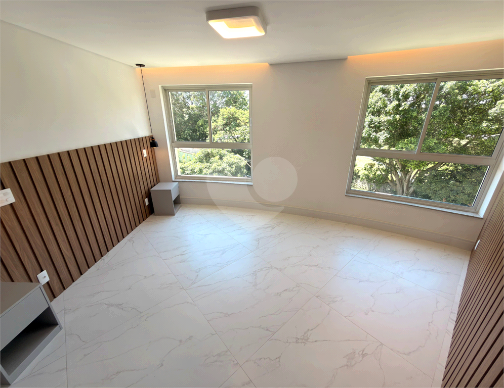 Apartamento com 3 suites em Santana