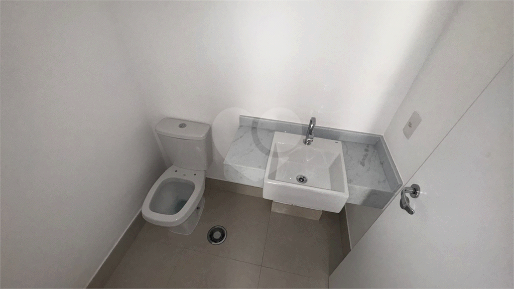 Apartamento com 3 suites em Santana