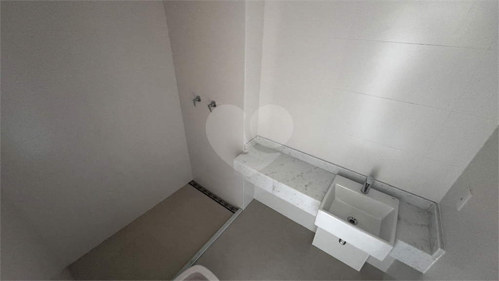Apartamento com 3 suites em Santana
