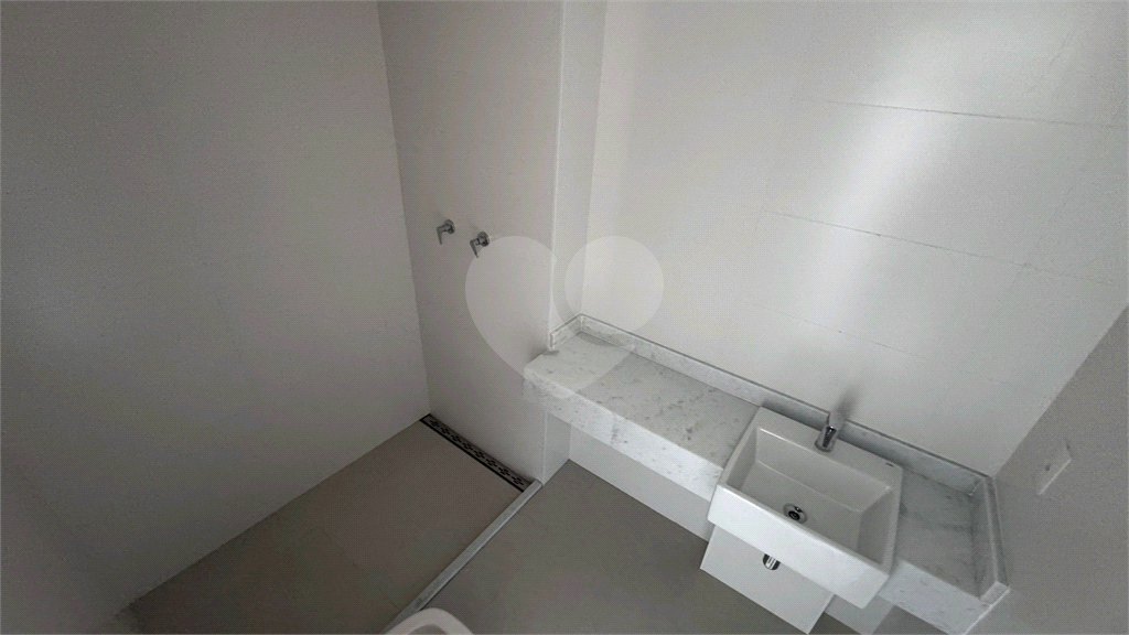 Apartamento com 3 suites em Santana