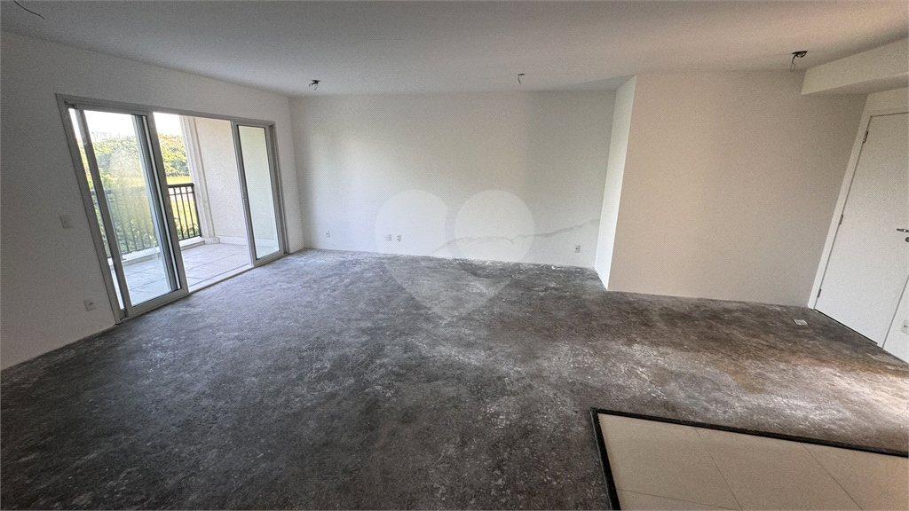 Apartamento com 3 suites em Santana