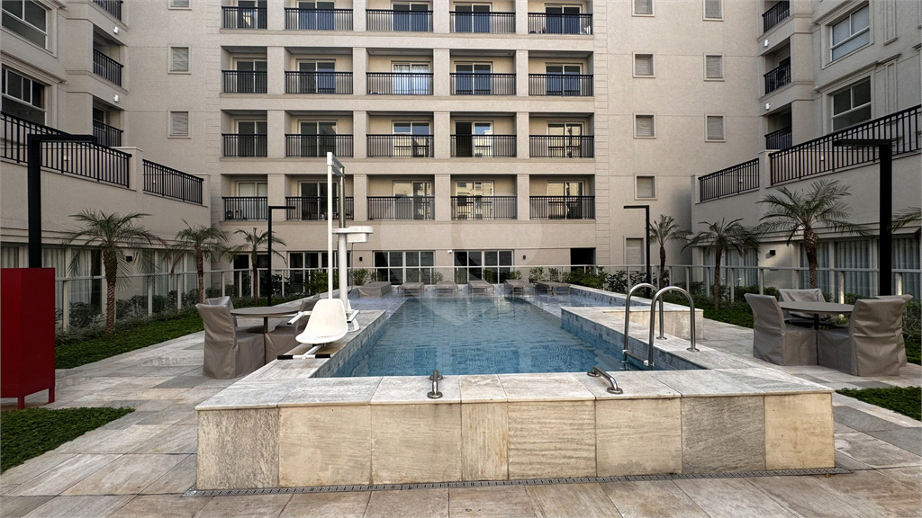 Apartamento com 3 suites em Santana
