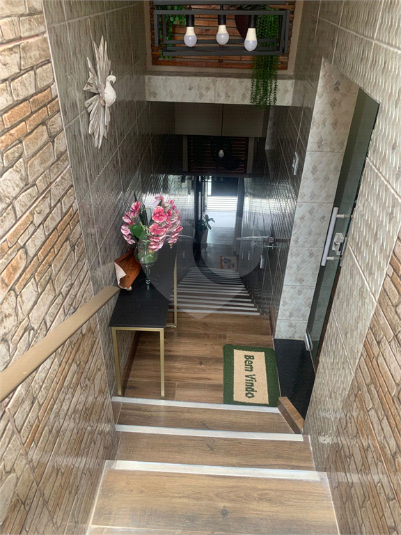  SOBRADO À VENDA | 3 PAVIMENTOS | 2 QUARTOS | 3 VAGAS | CIDADE SOBERANA – GUARULHOS