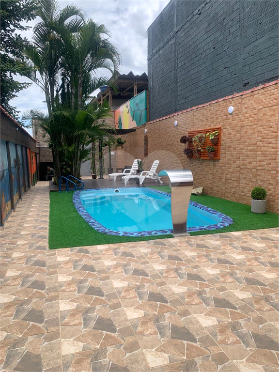  SOBRADO À VENDA | 3 PAVIMENTOS | 2 QUARTOS | 3 VAGAS | CIDADE SOBERANA – GUARULHOS