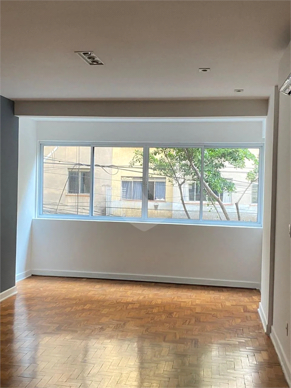 VILA BUARQUE - 1 DORMITÓRIO COM 46 M²