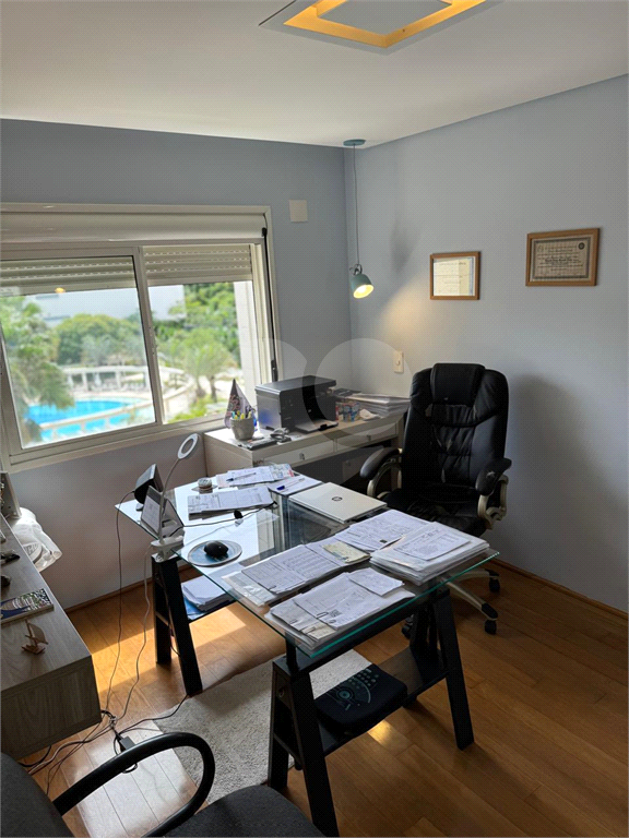 Deslumbrante apartamento à venda no prestigiado Boulevard Santana