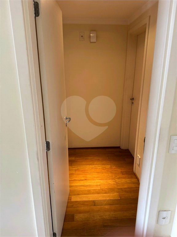Deslumbrante apartamento à venda no prestigiado Boulevard Santana