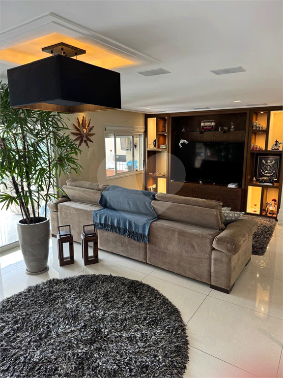 Deslumbrante apartamento à venda no prestigiado Boulevard Santana