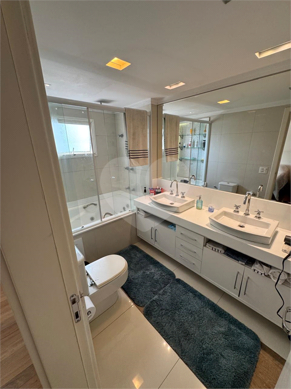 Deslumbrante apartamento à venda no prestigiado Boulevard Santana