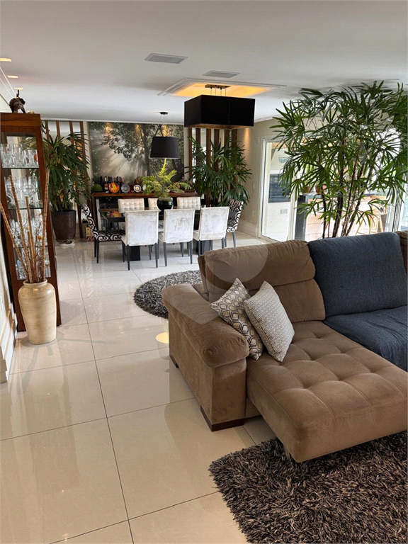 Deslumbrante apartamento à venda no prestigiado Boulevard Santana