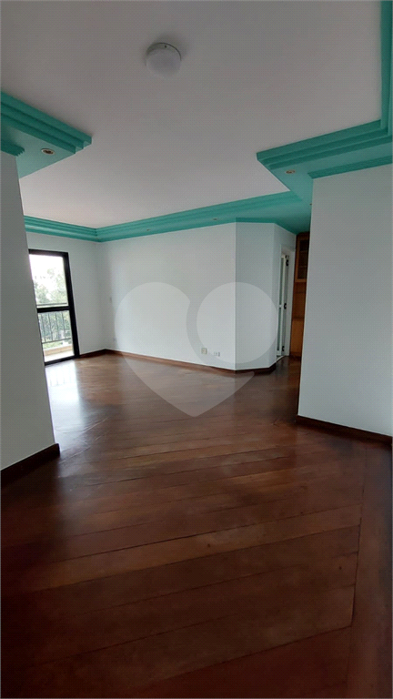 APARTAMENTO em TUCURUVI