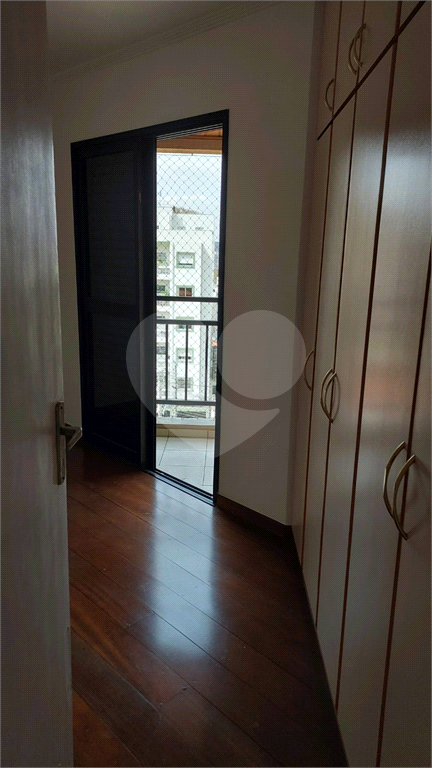 APARTAMENTO em TUCURUVI
