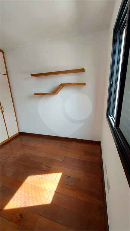 APARTAMENTO em TUCURUVI