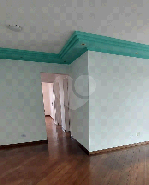 APARTAMENTO em TUCURUVI