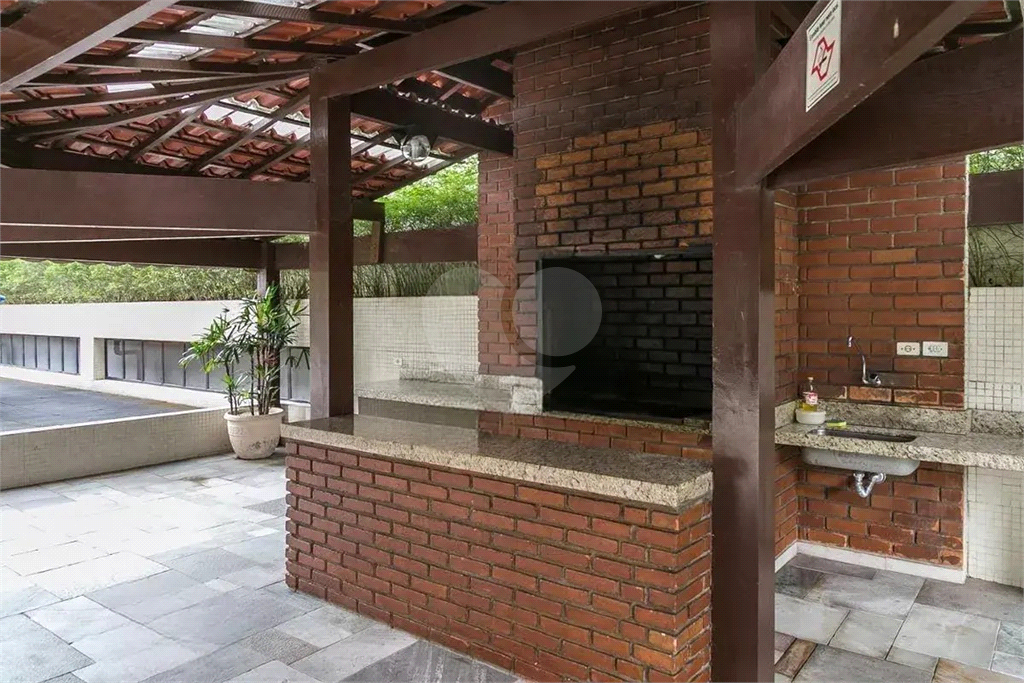 Apartamento na Vila Clementino próximo as estações Santa Cruz e Hospital São Paulo