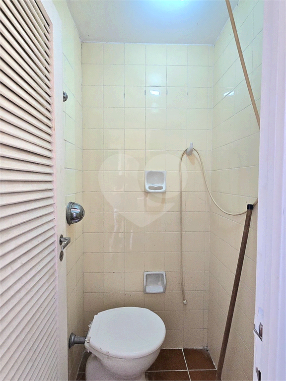 Apartamento para venda e locação com 2 dormitórios 1 vaga na Saúde.