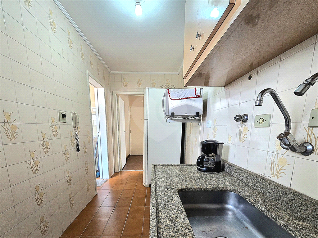 Apartamento para venda e locação com 2 dormitórios 1 vaga na Saúde.