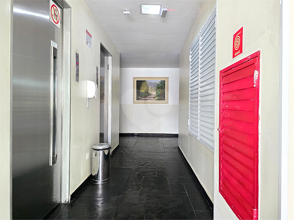 Apartamento para venda e locação com 2 dormitórios 1 vaga na Saúde.