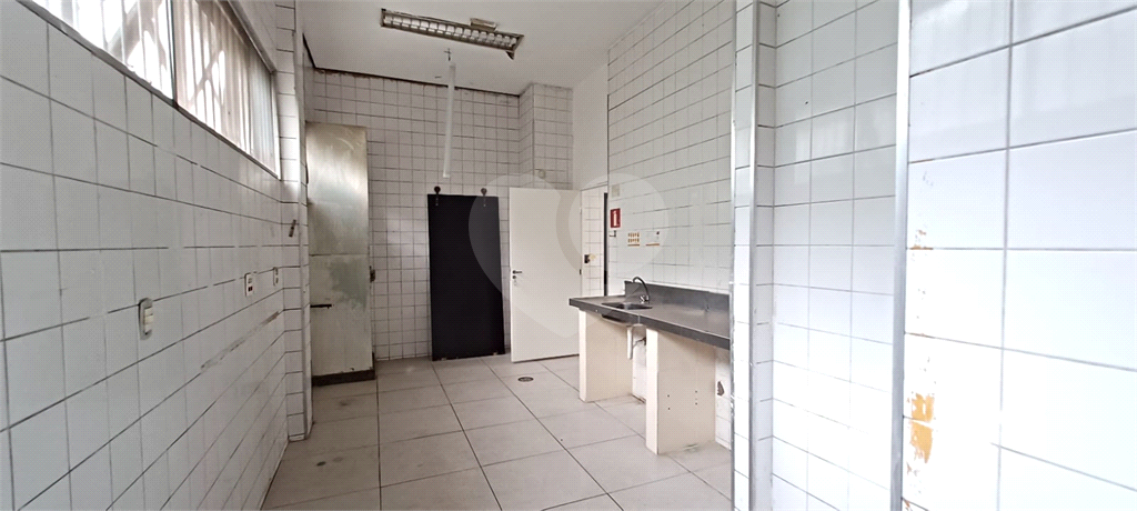 Excelente loja comercial no Portal do Morumbi