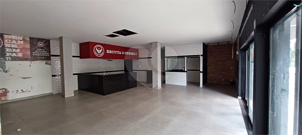Excelente loja comercial no Portal do Morumbi