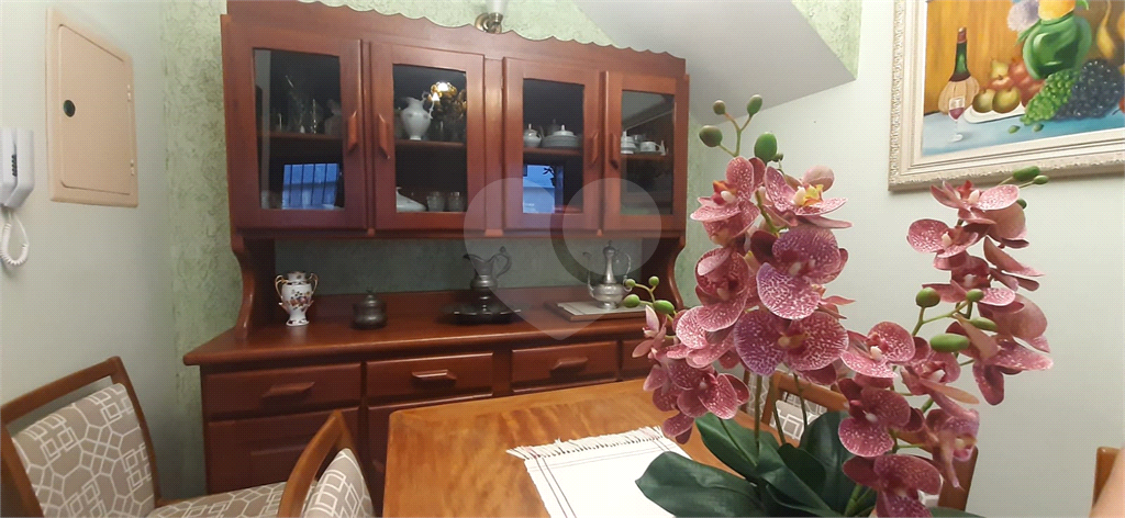 Casa de Condomínio à venda e aluguel com 3 quartos, 125m² - Foto 3