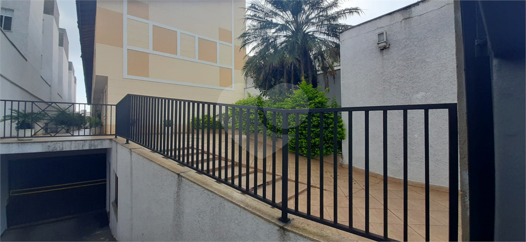 Casa de Condomínio à venda e aluguel com 3 quartos, 125m² - Foto 32