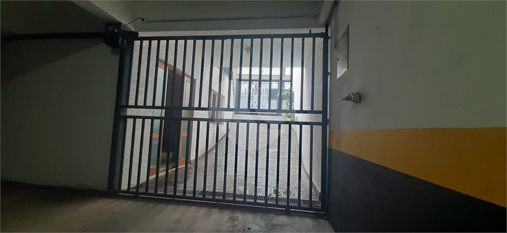 Casa de Condomínio à venda e aluguel com 3 quartos, 125m² - Foto 31