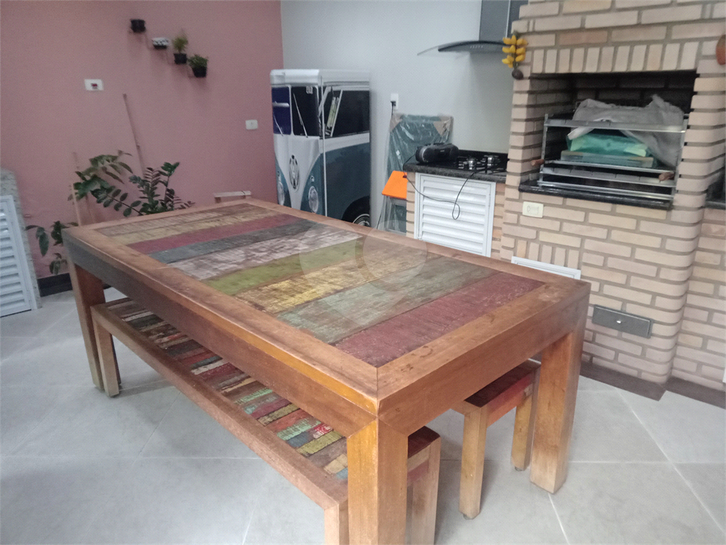 Vende-se casa ampla, totalmente reformada em Santa Terezinha