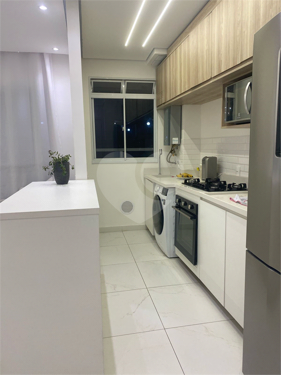 Apartamento à venda com 3 quartos, 60m² - Foto 4