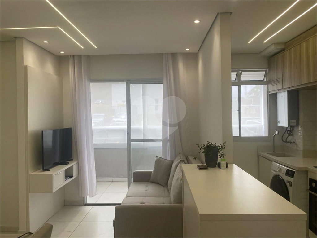 Apartamento à venda com 3 quartos, 60m² - Foto 6