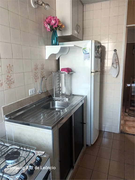 OTIMO APTO DE 2 DORM. E GARAGEM DETERMINADA
