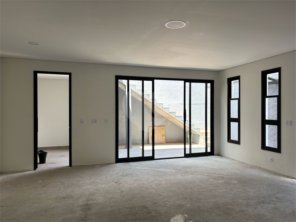 Sobrado totalmente reformado na Vila Clementino - 4 quartos sendo 1 suite - Comercial ou Residencial