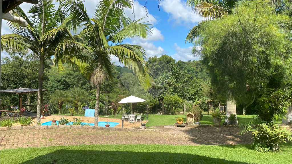 Chácara à venda com 3 quartos, 350m² - Foto 10
