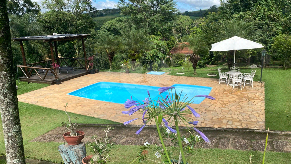 Chácara à venda com 3 quartos, 350m² - Foto 8
