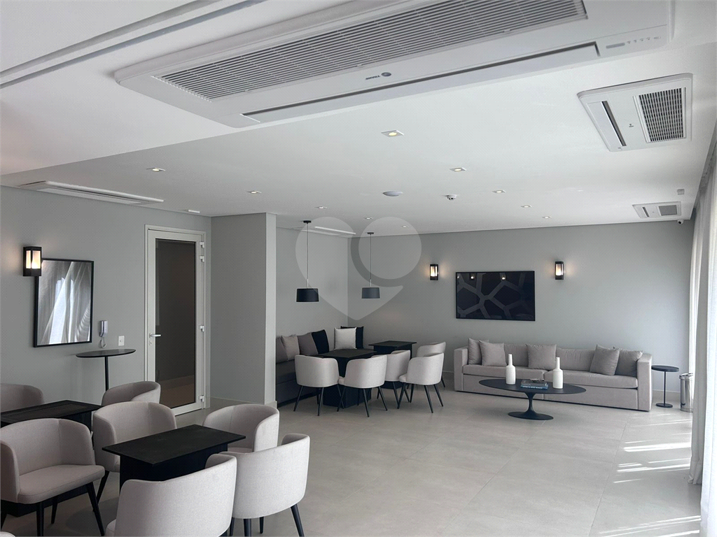 APARTAMENTO em SANTANA