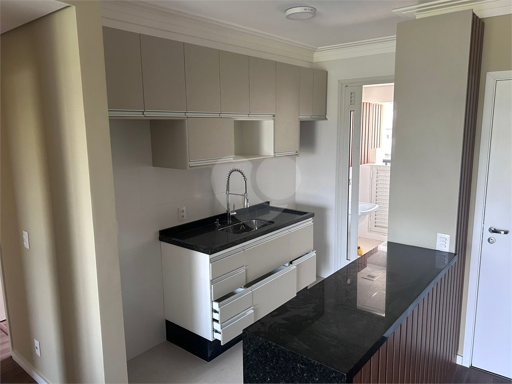 APARTAMENTO em SANTANA