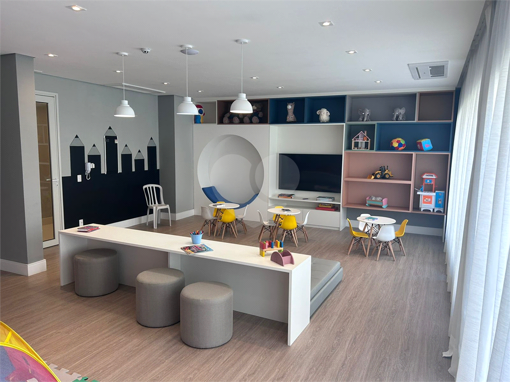 APARTAMENTO em SANTANA