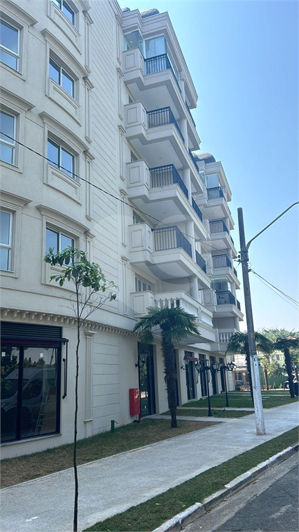 APARTAMENTO em SANTANA