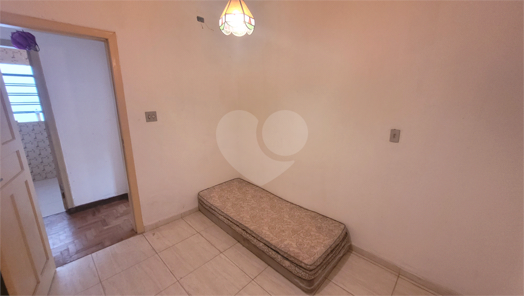Casa térrea no horto florestal para venda, 2 quartos, 5 vagas. Terreno com 320m2
