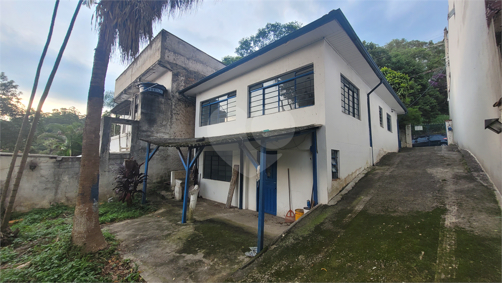 Casa térrea no horto florestal para venda, 2 quartos, 5 vagas. Terreno com 320m2