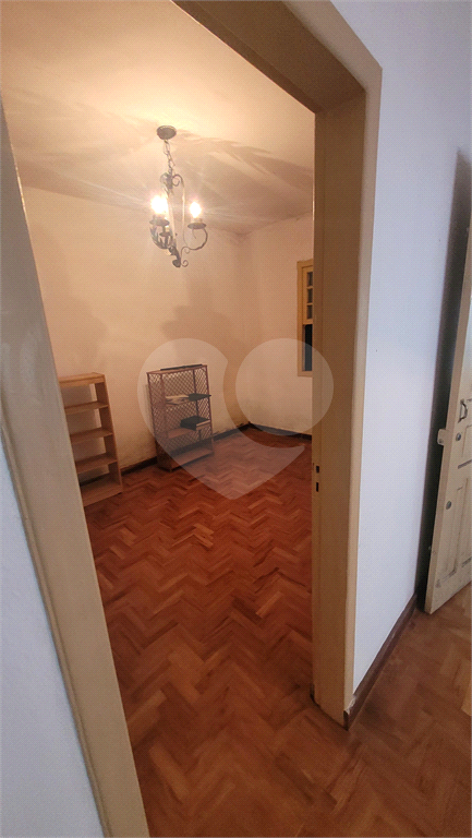 Casa térrea no horto florestal para venda, 2 quartos, 5 vagas. Terreno com 320m2